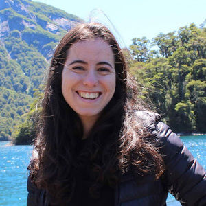 Meet your Posher, Aline